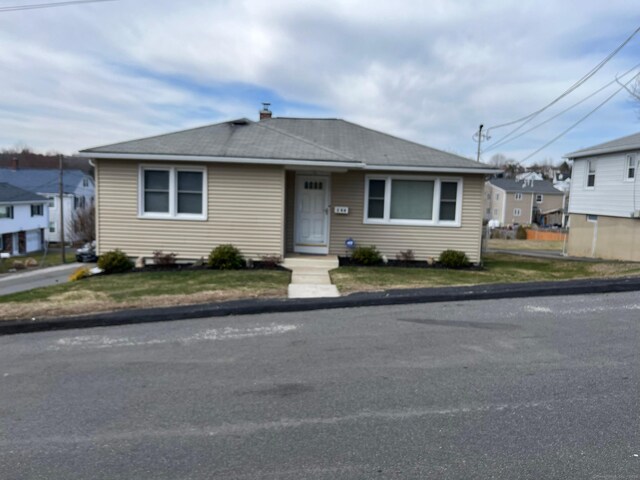 146 Norton St, Waterbury, CT 06708 - photo 1