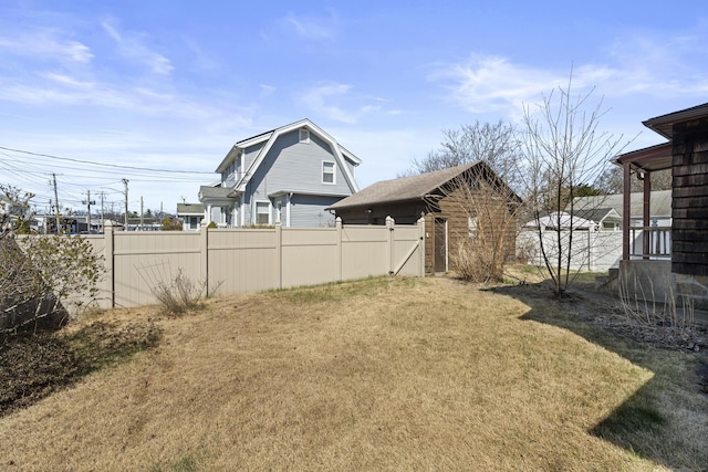 1228 Wells Pl, Stratford, CT 06615 - view of yard