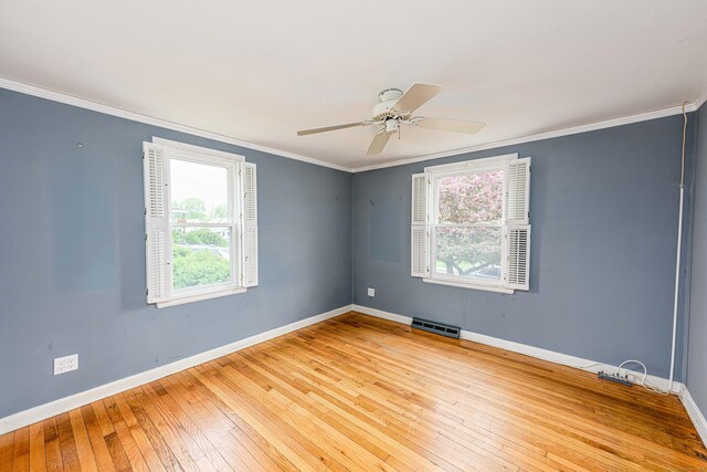 95 Vista Dr, East Haven, CT 06512 - unfurnished room with visible vents, ornamental molding, baseboards, and wood-type flooring