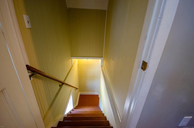 93 Broad St, Norwich, CT 06360 - view of stairs