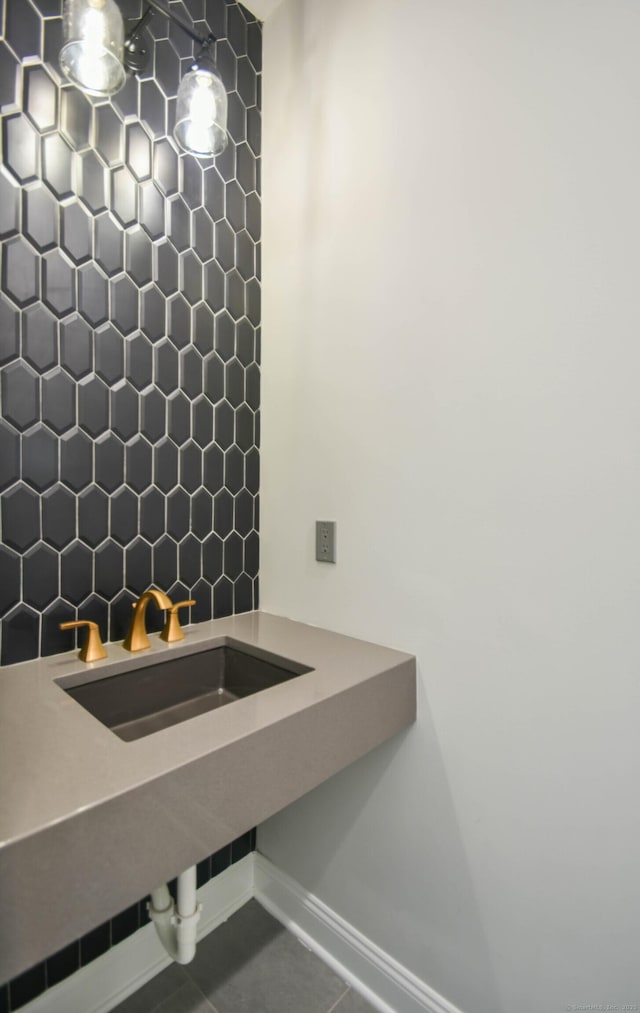 1481 Marion Rd, Cheshire, CT 06410 - bathroom with tasteful backsplash and baseboards