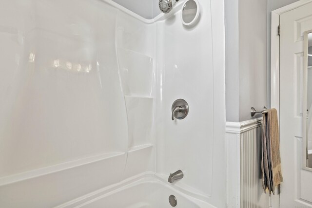 8 Dean Rd, East Lyme, CT 06333 - bathroom with bathtub / shower combination