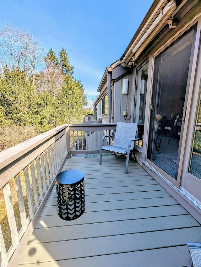 374 Heritage Vlg Unit C, Southbury, CT 06488 - view of wooden deck