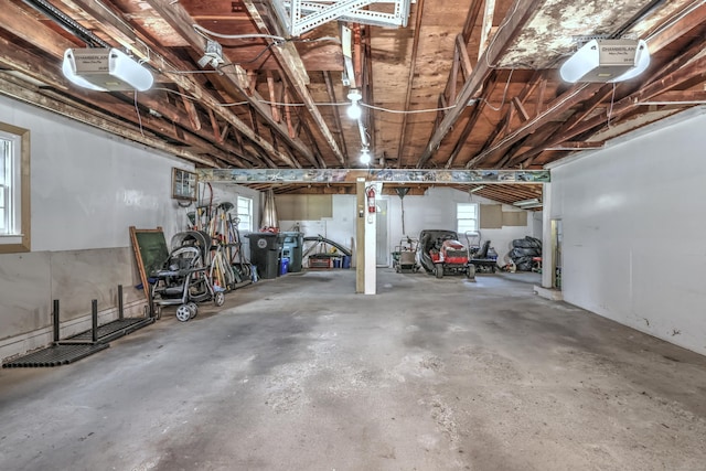 below grade area featuring a garage