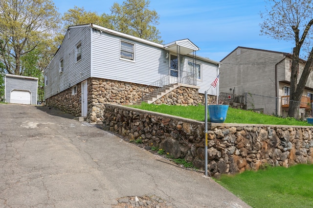 123 Birch St, Waterbury, CT 06704 - photo 1