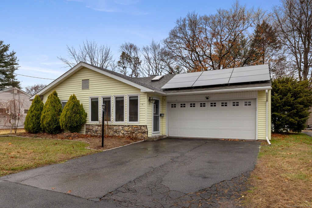 78 Green Manor Dr, East Hartford, CT 06118 - photo 1