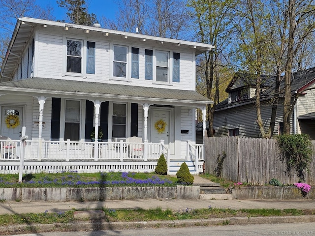 125 Mckinley Ave, Norwich, CT 06360 - view of front of property with fence and a porch