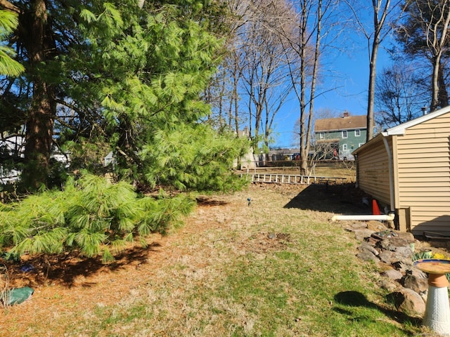 27 Payne Pl, Meriden, CT 06450 - view of yard