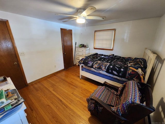 27 Payne Pl, Meriden, CT 06450 - bedroom featuring light wood-style flooring, a ceiling fan, and baseboards