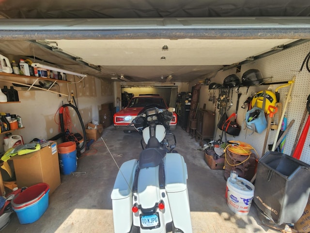 27 Payne Pl, Meriden, CT 06450 - view of garage