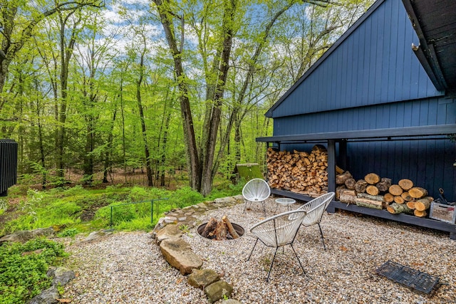 29 Lighthouse Rd, Woodbury, CT 06798 - view of patio with a fire pit