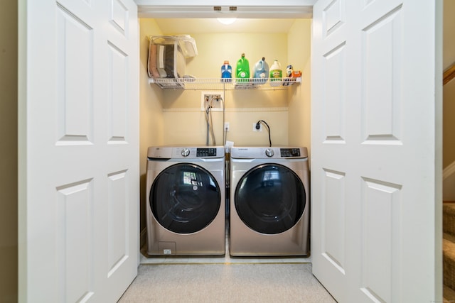 1 Winding Trl Unit 1, Middlebury, CT 06762 - laundry area featuring independent washer and dryer