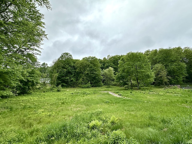 882 S Grand St, East Granby, CT 06026 - photo 1