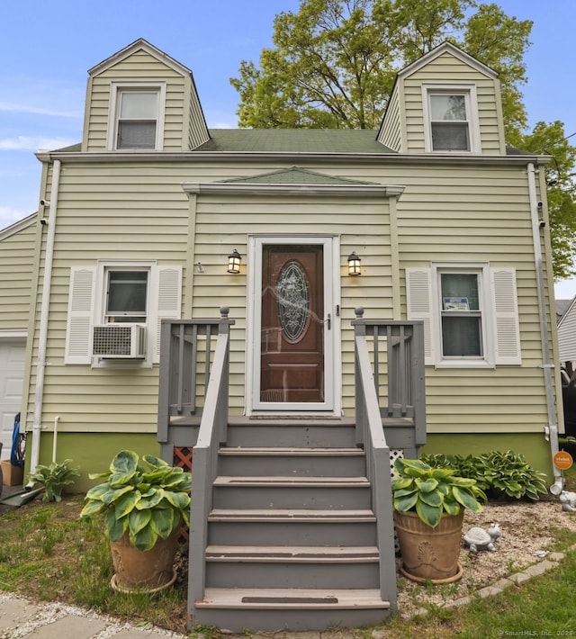 17 Winfield Dr, Stratford, CT 06615 - view of front facade
