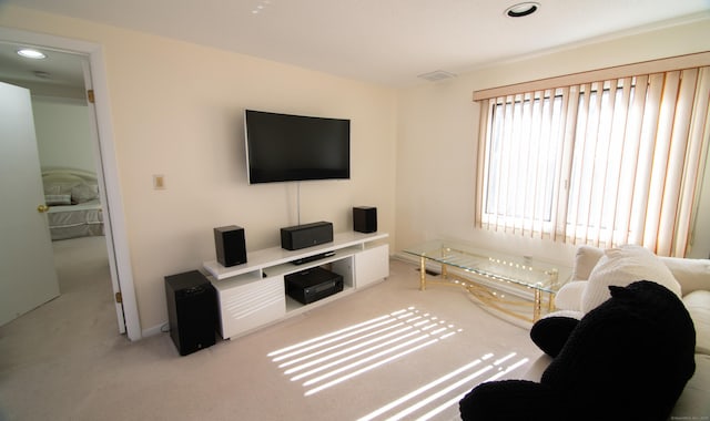 955 Dunbar Hill Rd, Hamden, CT 06514 - living area featuring light colored carpet, recessed lighting, and baseboards
