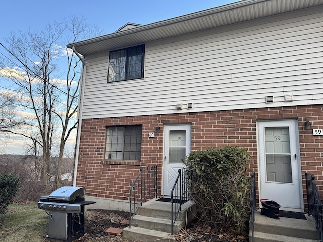 519 Scott Rd Apt 60, Waterbury, CT 06705 - view of front of property with brick siding