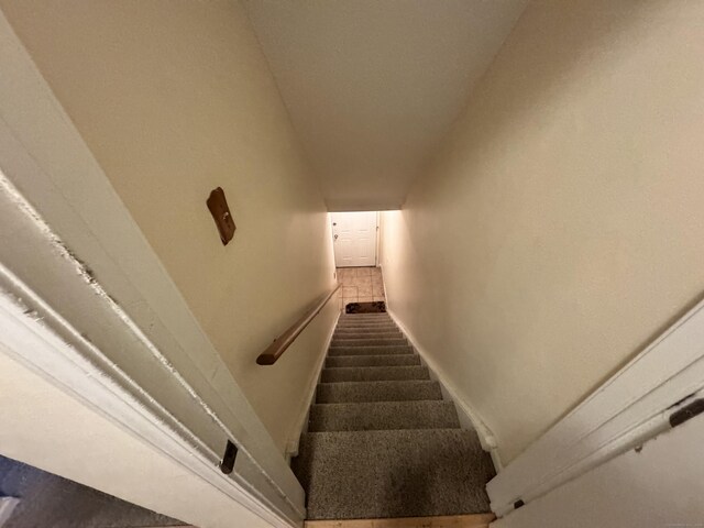 519 Scott Rd Apt 60, Waterbury, CT 06705 - stairs featuring carpet and baseboards