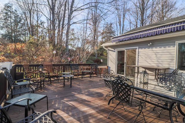 73A Long Meadow Hill Rd, Brookfield, CT 06804 - wooden deck with outdoor dining space