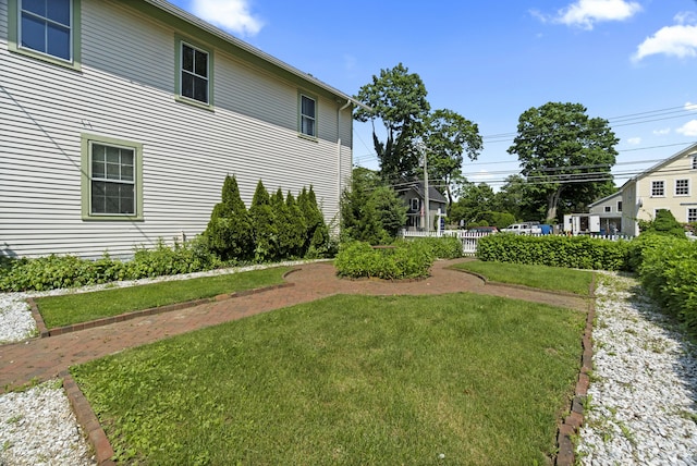 60 Lyme St, Old Lyme, CT 06371 - photo 9