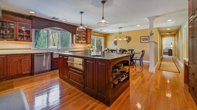 3 Mountain Dr, New Milford, CT 06776 - kitchen with light wood-style flooring, visible vents, a warming drawer, dishwasher, and wallpapered walls