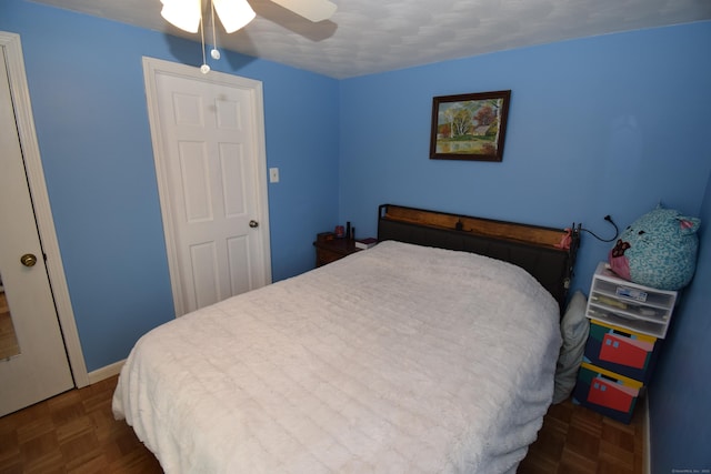5 Hammock Pkwy, Clinton, CT 06413 - bedroom featuring a ceiling fan and baseboards