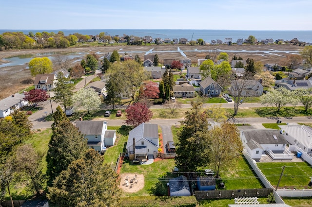 5 Hammock Pkwy, Clinton, CT 06413 - aerial perspective of suburban area featuring a nearby body of water