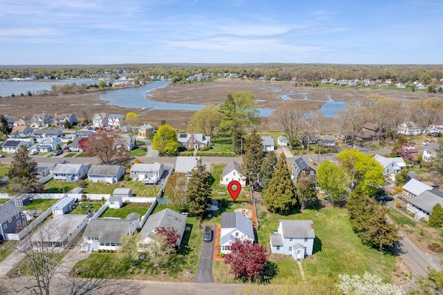 5 Hammock Pkwy, Clinton, CT 06413 - aerial perspective of suburban area featuring a large body of water
