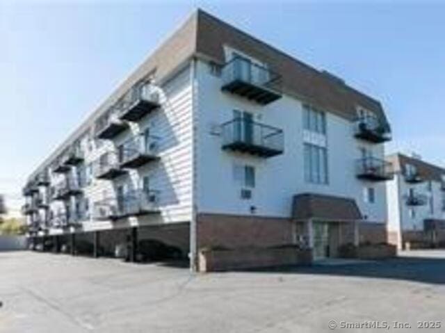 155 Short Beach Rd Unit 206, Stratford, CT 06615 - view of property