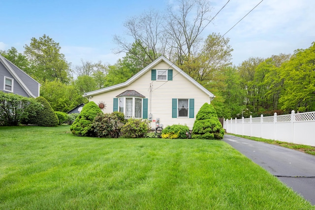 39 Smith St, Bristol, CT 06010 - view of front of home