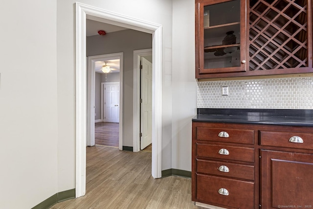 67-69 Sterling St, Hartford, CT 06154 - interior space with light wood-style floors and baseboards