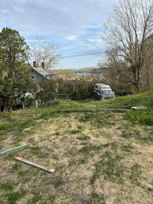 23 Main St, East Haddam, CT 06423 - view of yard