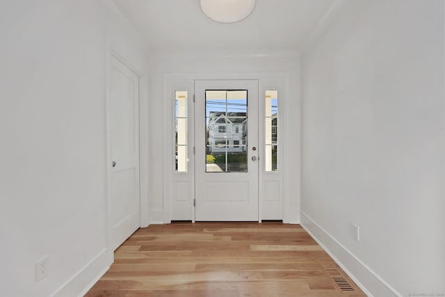 71 Reid St, Fairfield, CT 06824 - entrance foyer with light wood-style flooring