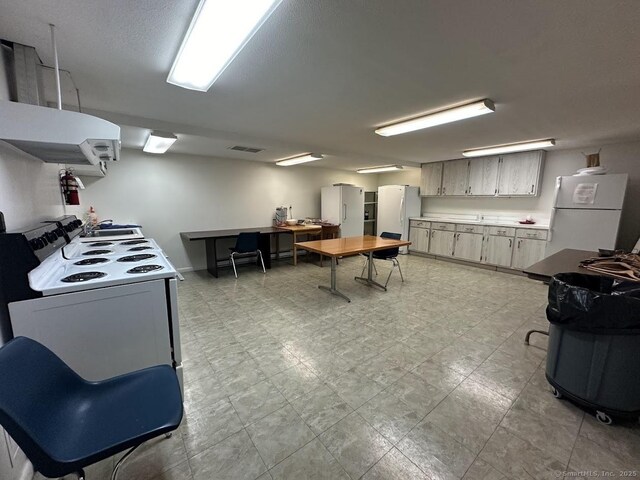 3200 Park Ave Unit 9D2, Bridgeport, CT 06604 - photo 37