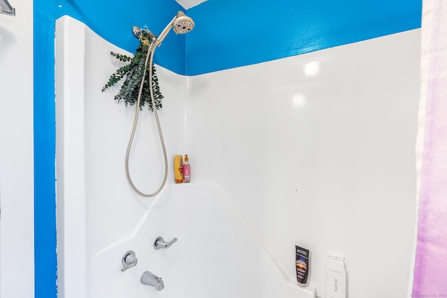 20 Sunrise Trl, East Lyme, CT 06333 - full bath featuring  shower combination