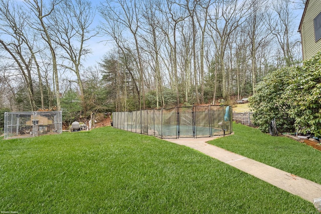 20 Sunrise Trl, East Lyme, CT 06333 - view of yard featuring a pool