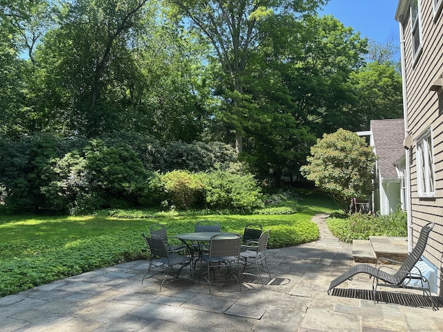 125 Silver Spring Rd, Fairfield, CT 06824 - view of patio with outdoor dining space