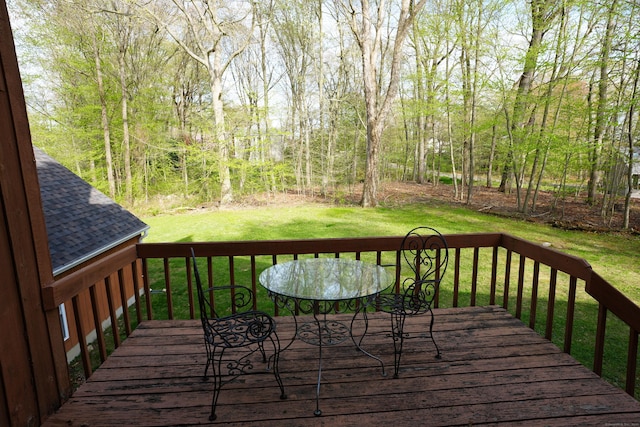 953 Rainbow Trl, Orange, CT 06477 - wooden terrace with a yard