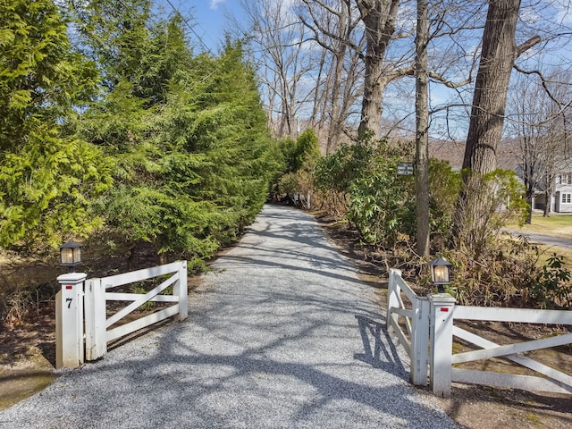 7 Ford Rd, Newtown, CT 06482 - view of dirt / gravel driveway
