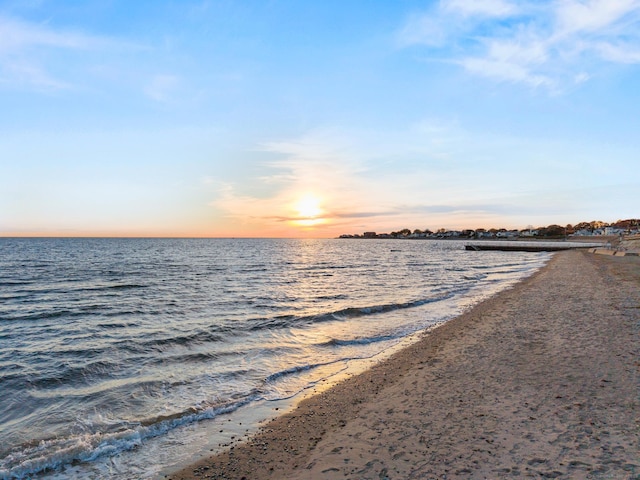 37 Woodland Dr, Old Saybrook, CT 06475 - water view featuring local beach