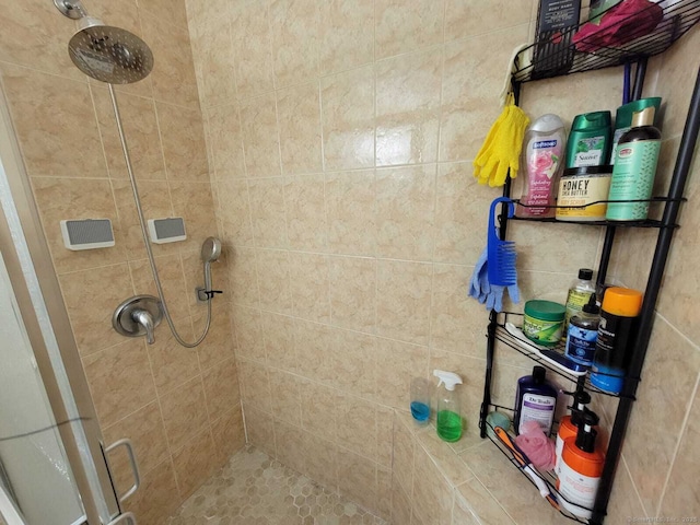 24 Deerwood Ln Unit 3, Waterbury, CT 06704 - full bath with a shower stall