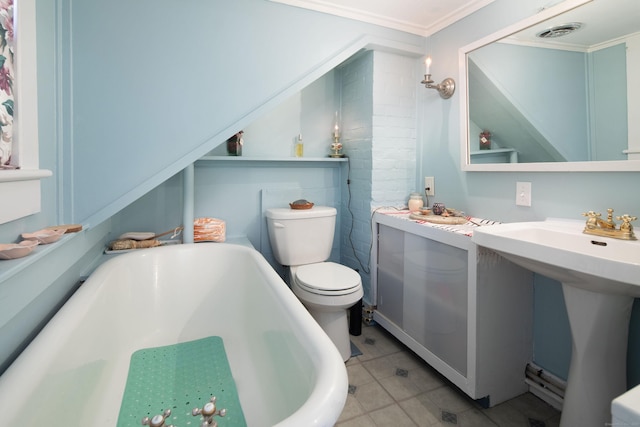 2 Perry St, Salisbury, CT 06039 - bathroom featuring a bath, toilet, crown molding, and a sink