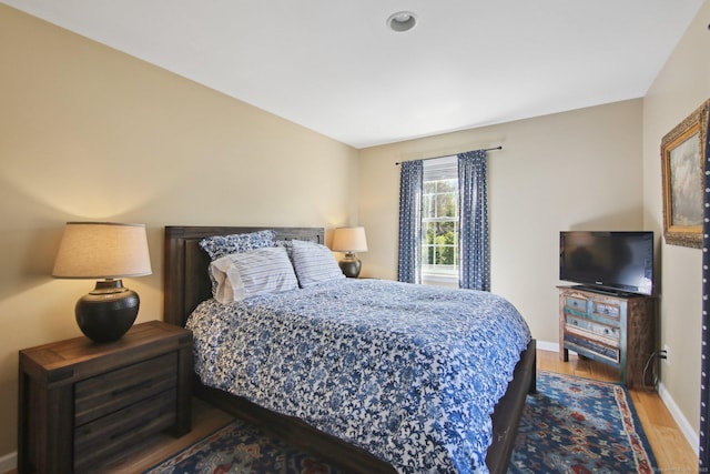 34 Kent Rd, Warren, CT 06754 - bedroom featuring wood finished floors, baseboards, and recessed lighting