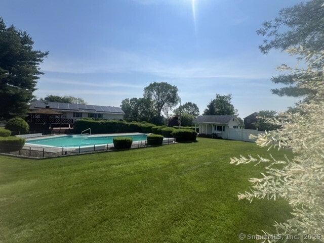 8 E Gate Rd, Danbury, CT 06811 - view of yard