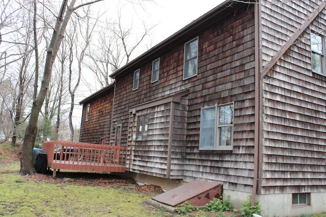244 Walnut Tree Hill Rd, Shelton, CT 06484 - view of side of property featuring a wooden deck