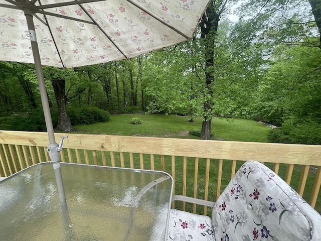 7 Glen Cir, Seymour, CT 06483 - deck with outdoor dining space and a lawn