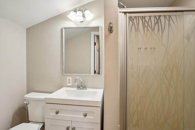 17 Fernwood Ln, Somers, CT 06071 - full bathroom with curtained shower, toilet, and vanity