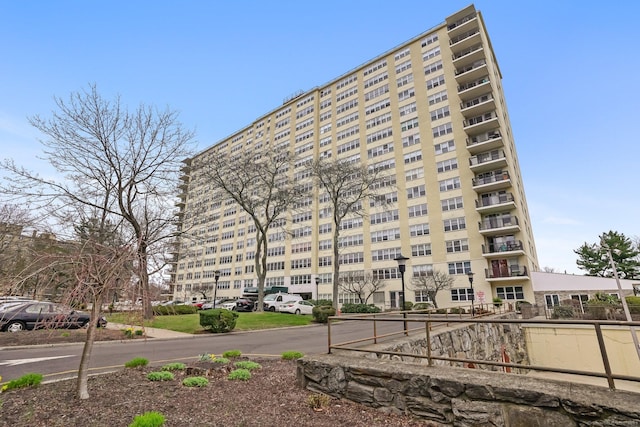 2625 Park Ave Phj, Phj, Bridgeport, CT 06604 - view of building exterior