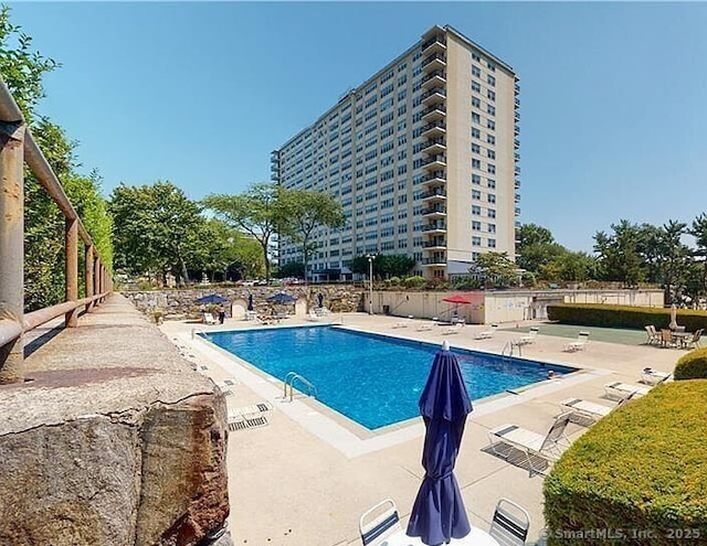 2625 Park Ave Phj, Phj, Bridgeport, CT 06604 - pool featuring a patio area