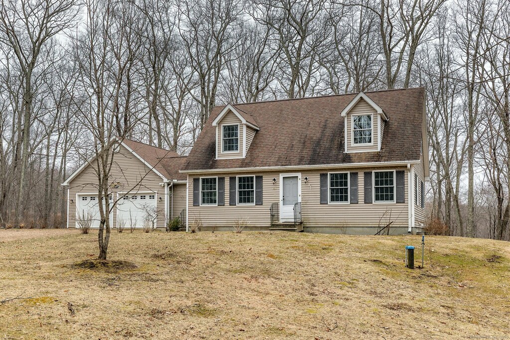 148 Kenmont Rd, Kent, CT 06785 - photo 1