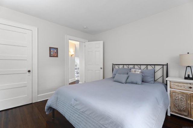 4 Glynn Ave, Middletown, CT 06457 - bedroom featuring dark wood-type flooring and baseboards